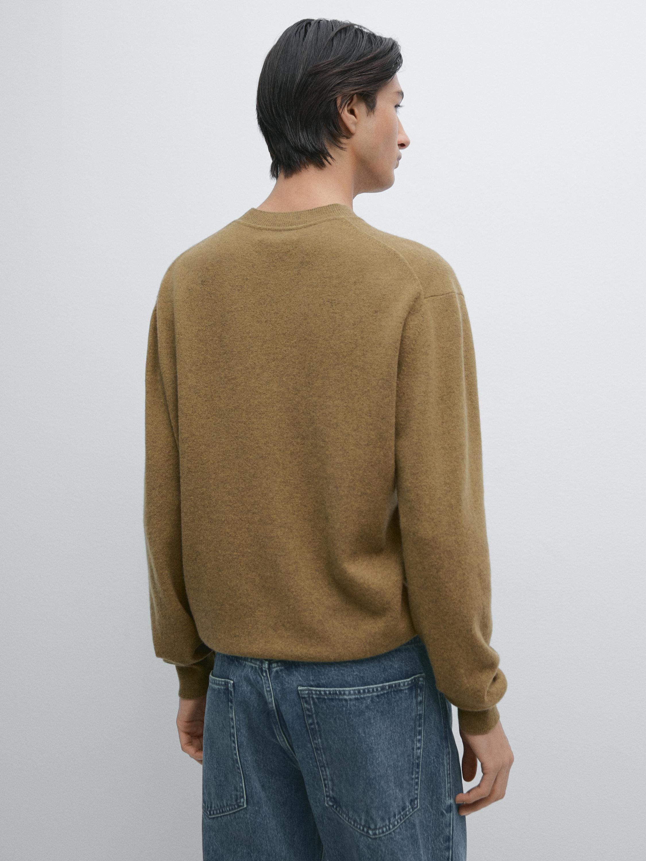 Knit wool sweater with crew neck